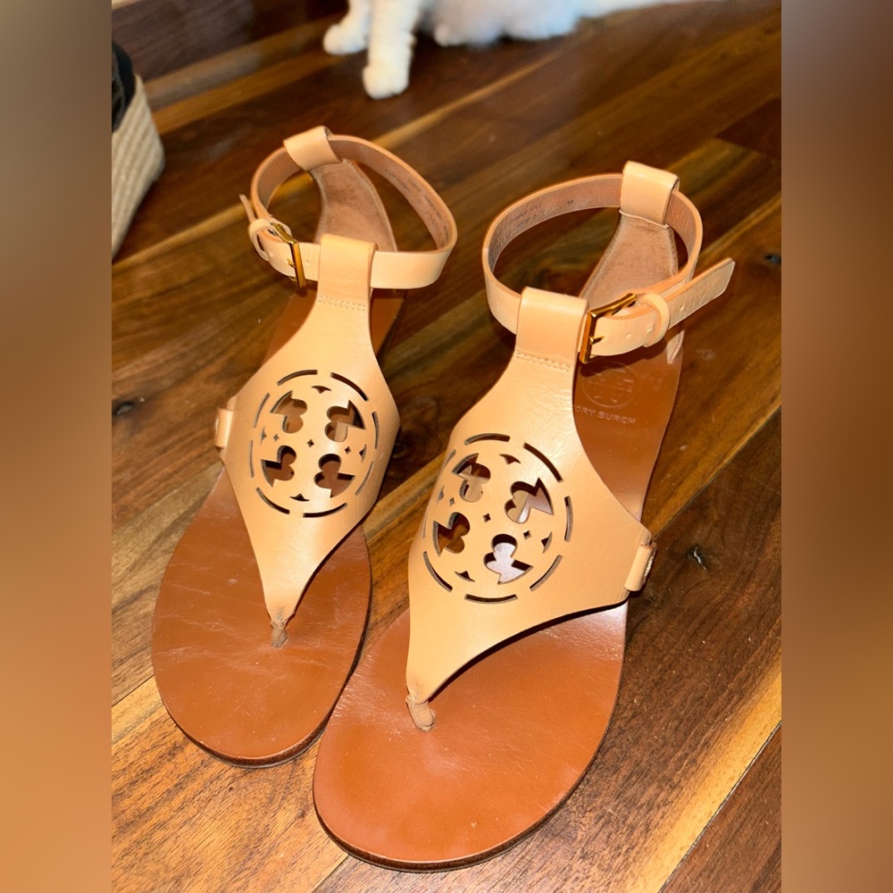 Tory Burch size 7
